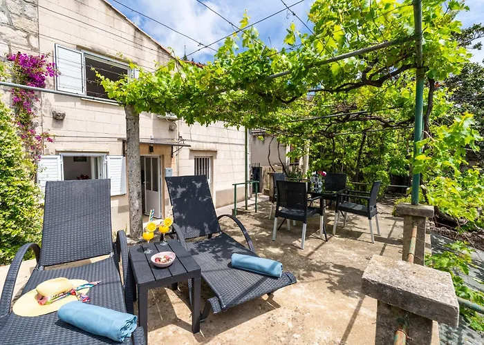 Apartment Ivo